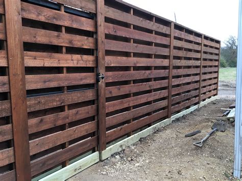 shadow box fence with steel posts|horizontal shadow box fence ideas.